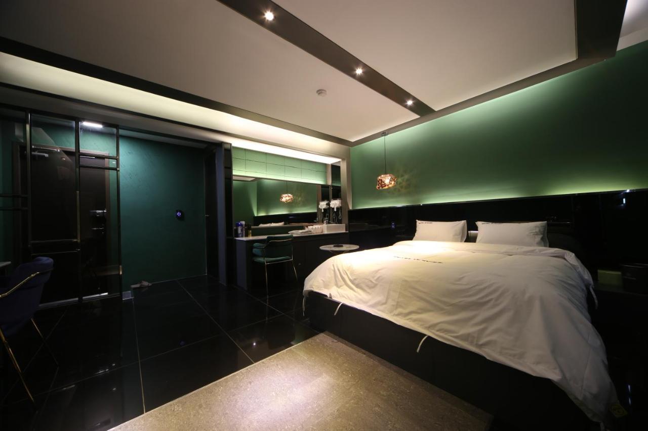 Hotel Yeogiatte Daegu Station Kültér fotó