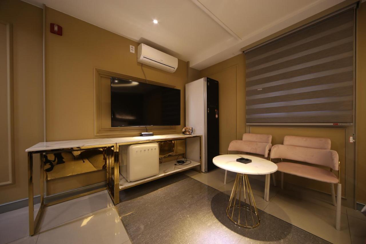 Hotel Yeogiatte Daegu Station Kültér fotó
